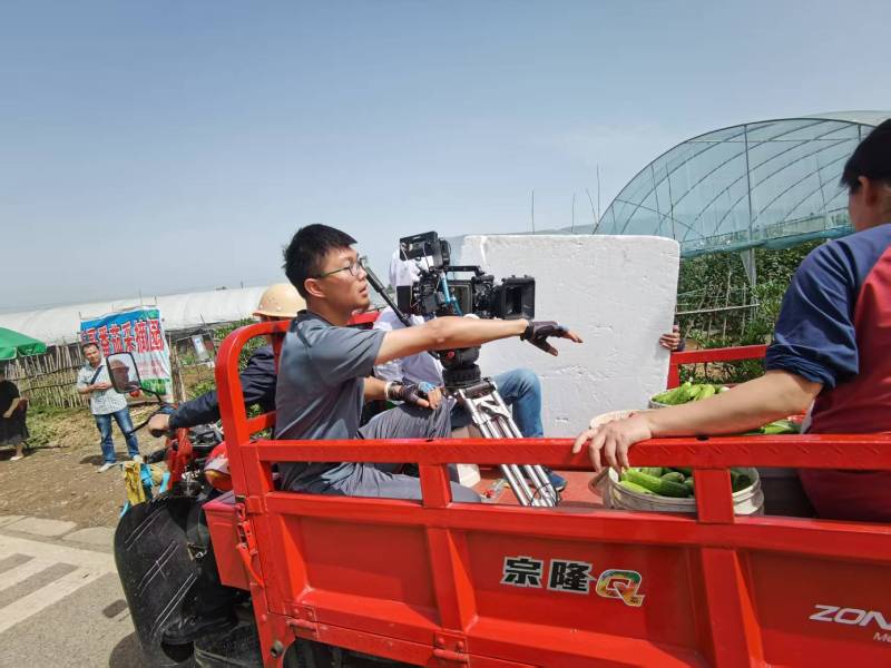 电商爆款背后的推手：临高县产品视频拍摄公司精准捕捉卖点痛点